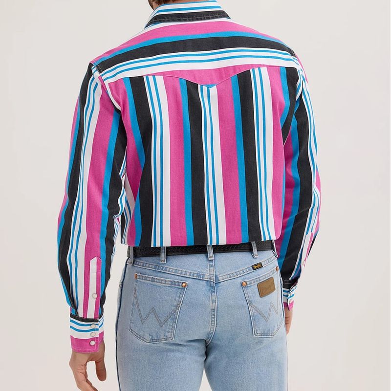 Wrangler-112360074-c.jpg