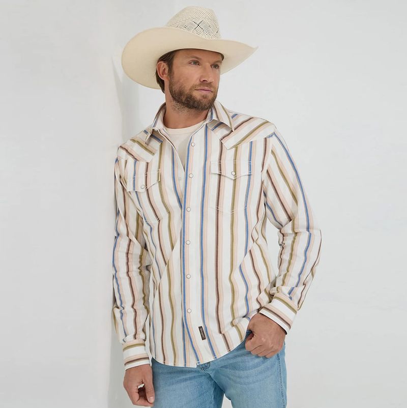 Wrangler-112365630-a.jpg