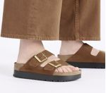 Birkenstock-1028366-b.jpg