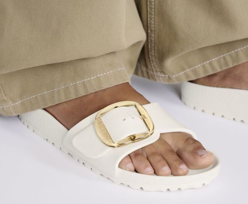 Birkenstock-1029633-b.jpg
