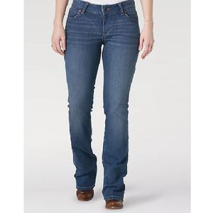 Wrangler Women's Bootcut Mae Jean Mid Rise