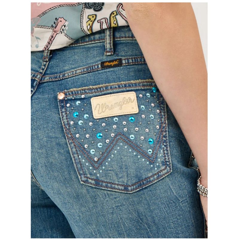wrangler-lainey-wilson-bejeweled-bell-bottoms-5