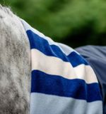 aehrsf-vrkb-horseware-newmarket-rain-sheet-navy-detail_qvy6fsahlkx61ca3.jpg