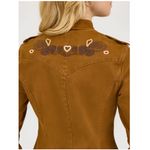 wrangler-lainey-wilson-embroidered-utility-jacket-5