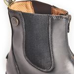 Shires-Moretta-9962-e