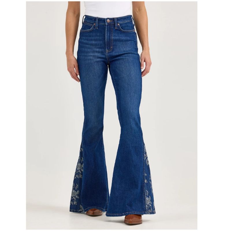 wrangler-bailey-trumpet-flare