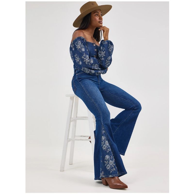 wrangler-bailey-trumpet-flare-4