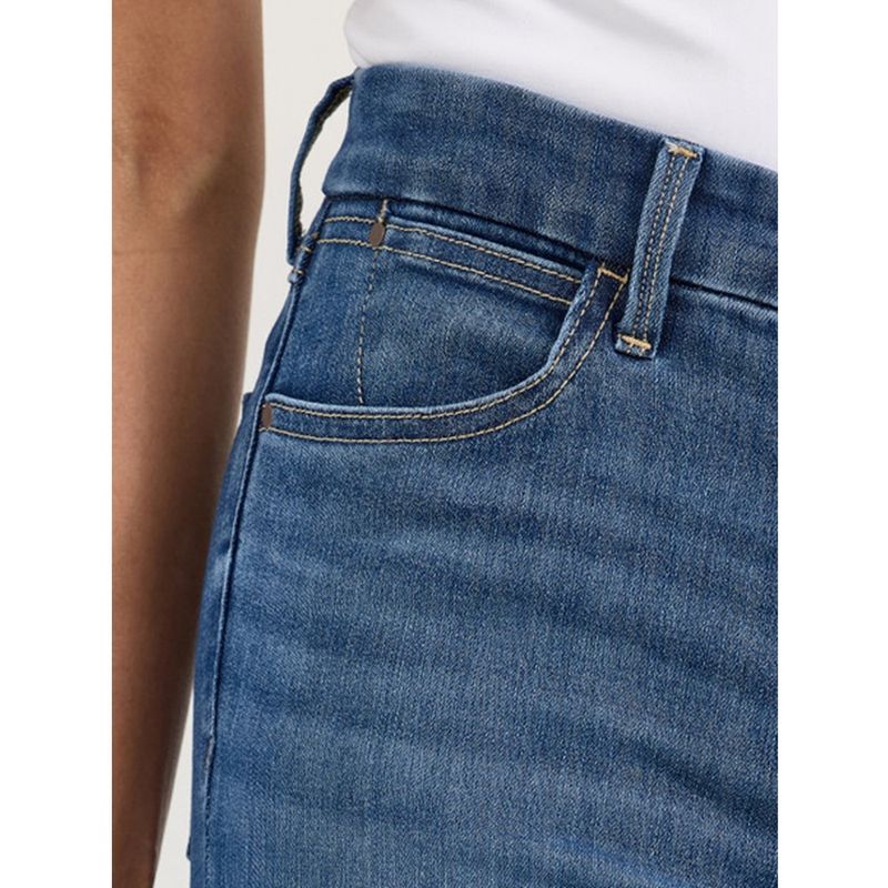 wrangler-bespoke-high-rise-flare-jean-elsie-5