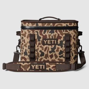 Yeti Hopper Flip 18 - Wetlands Camo