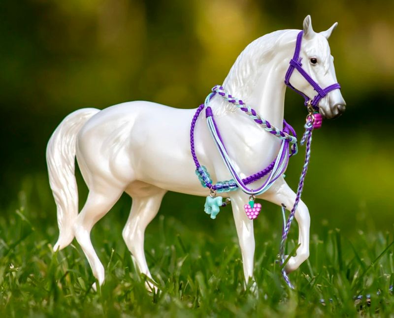 Breyer-B-FS-10451-a