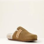 10063811_medial_warm