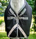aaoal0-kji0-amigo-1200d-turnout-0g-black-v-front-closure_76u8jnmdmwvxxahb