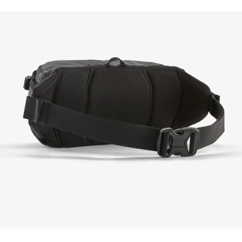 patagonia-black-hole-waist-pack-black-2